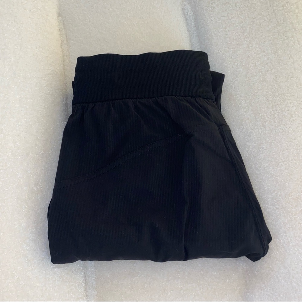 Lululemon Dance Studio Mid-Rise Joggers Size 6